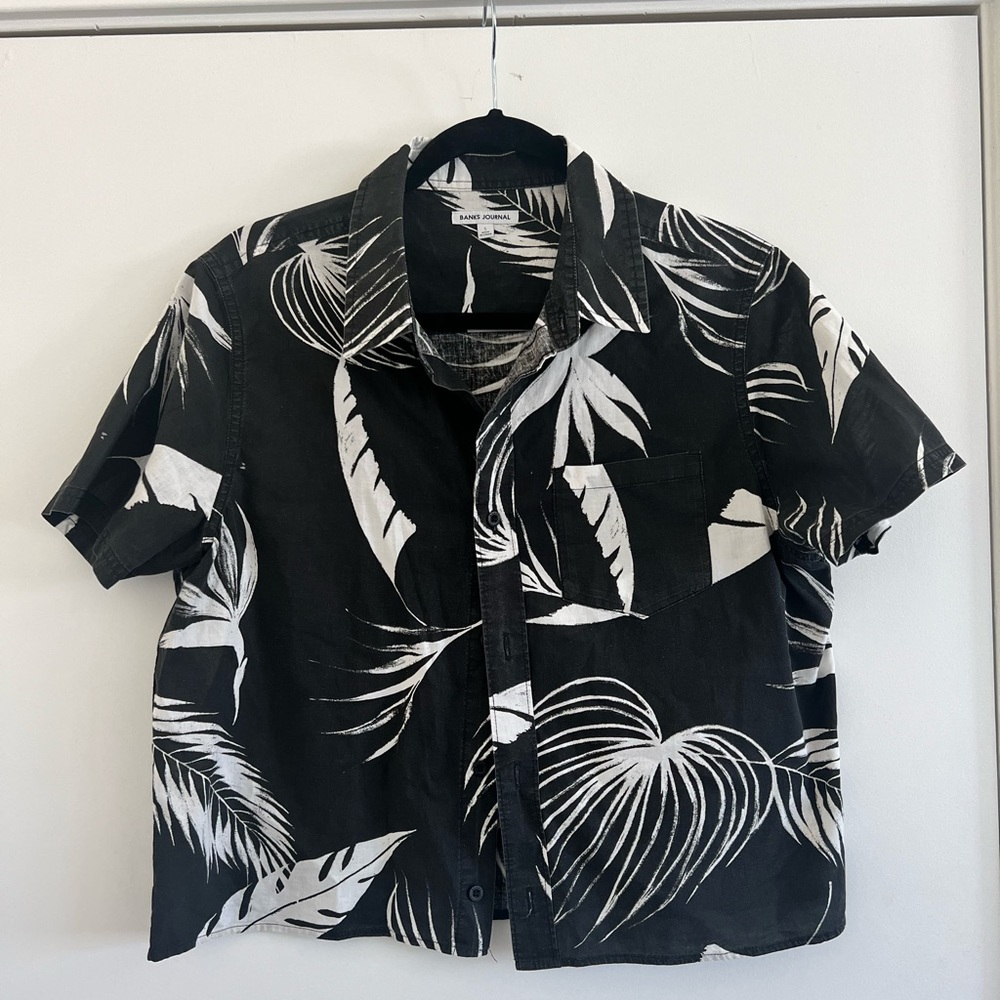 Banks Journal Button Up